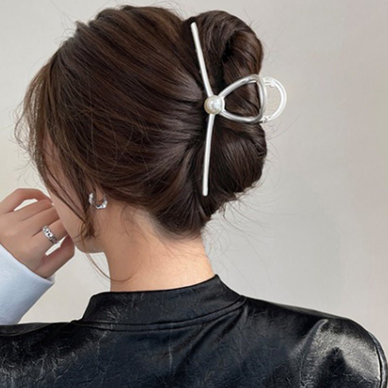 Oversized Pearl Wave Grip Women&