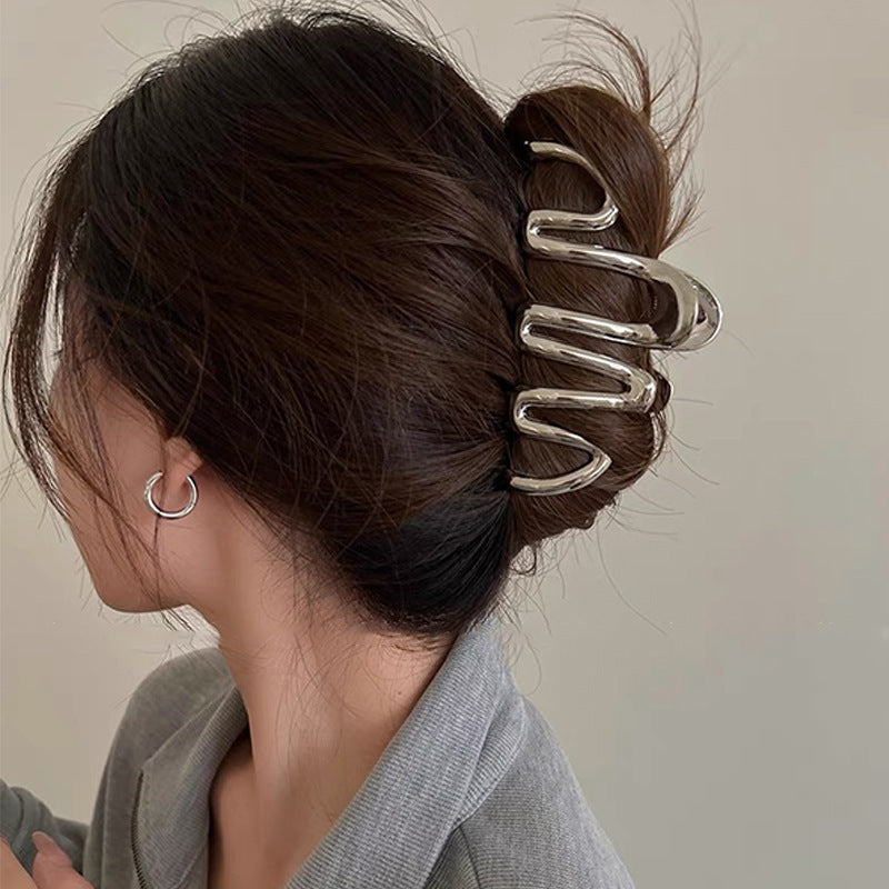 Oversized Pearl Wave Grip Women&