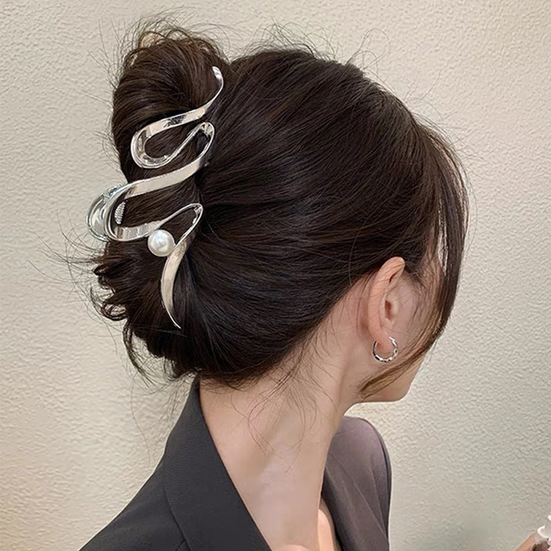 Oversized Pearl Wave Grip Women&